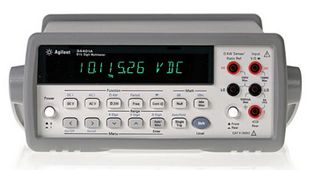 34401A 六位半数字万用表